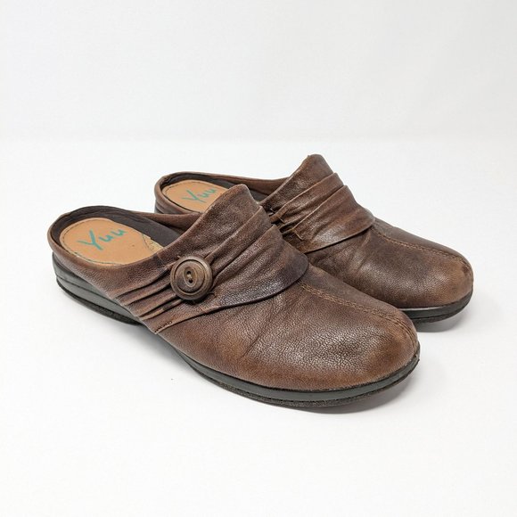 yuu shoes clogs